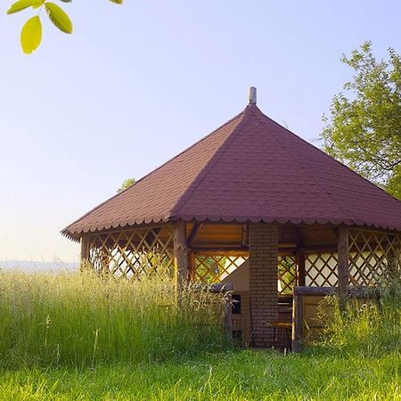 Motel Pod Stromisom Vlachovo Luaran gambar