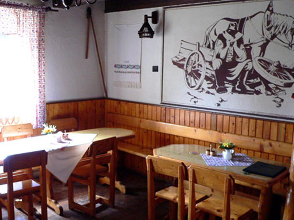 Motel Pod Stromisom Vlachovo Luaran gambar