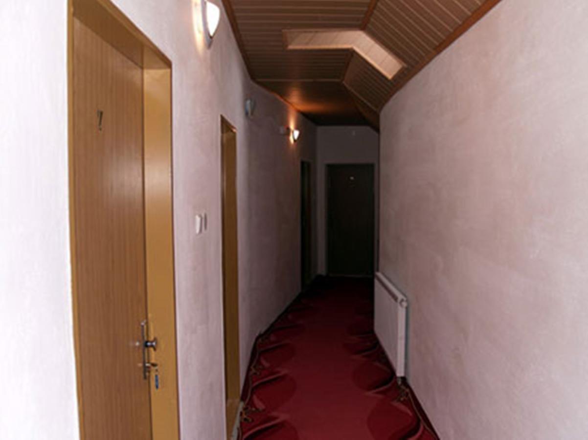 Motel Pod Stromisom Vlachovo Luaran gambar